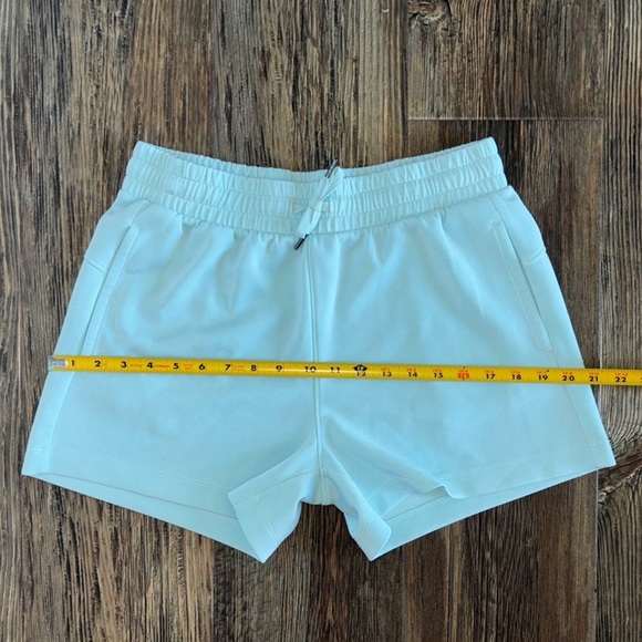 Member's Mark Luxe Shorts Womens Medium Mint Zest 4 Way Stretch Casual Lounge - Picture 7 of 10